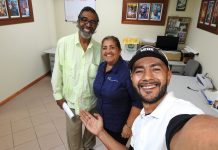 Conocido periodista y maestro di ceremonia Sr. Hubert Juby Naar a fayece