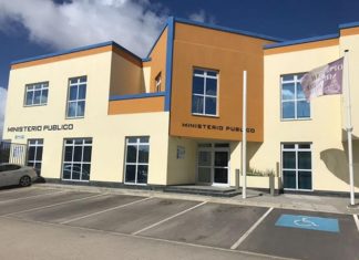 Segun comunicado di OM, investigacion ta mustra: Exito of fracaso di futuro di Aruba ta depende di inversion den hubentud