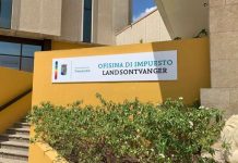 Oficina di impuesto di Corsou un biaha mas ta acusa di favoritismo y practica di coleccion inadecua