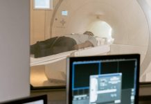 Organo Ehecutivo AZV ta aclaria cu hospital ta dispone di MRI pa prostaat for di algun tempo