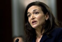 Sheryl Sandberg, kende a yuda converti Facebook den un imperio di aviso, ta bandona hunta di e compania