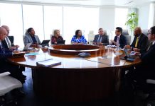 Conseho di minister a haya presentacion di CITI Bank riba e mercado internacional di capital