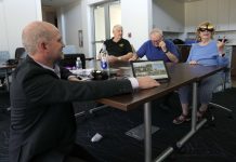 Estudio ta haya cu personanan di edad mayor ta disfruta realidad virtual