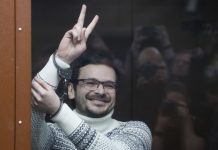 Ken ta e otro oponentenan Ruso ademas di e difunto Alexei Navalny?