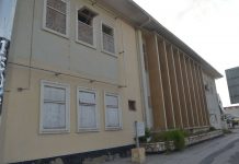 APA y ATA lo comparti ex-edificio di DOW; Lo habri un Visitor Information Center pa turista