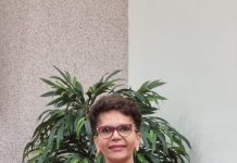 Parlamentario Aquannette Gunn (MAS) cu varios pregunta pa Minister Geoffrey Wever riba e fenomeno di aumento di prijs di gasolin