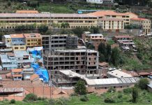 A duna orden pa basha abao hotel di 40 miyon dollar na Peru pa destruccion di patrimonio pre-hispanico