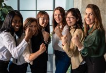 Diabierna 8 Maart Dia Internacional di Hende Muhe