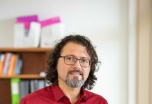 Parlamentario independiente Ryçond do Nascimento: E argumentonan corupto di Otmar Oduber contra Ministerio Publico