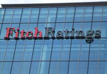 A pesar di evaluacion positivo pa Aruba, Fitch Ratings ta pronostica un caida leve den crecemento economico