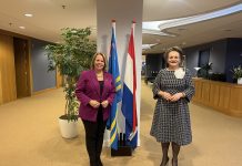 Secretario di Estado Van Huffelen ta bishita Aruba: Kico tin riba mesa?