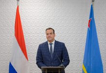 A duna 147 permiso pa negoshi nobo den prome kwartaal 2024