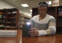 Hende ciego por tende y sinti e eclipse solar total cu tecnologia nobo