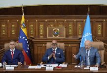 Maduro ta reuni cu acusador den investigacion criminal riba abuso di derechonan humano