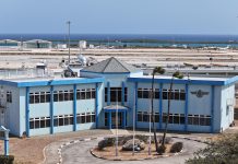 Departamento di Aviacion Civil: Fumigacion den cabina di avion no ta un rekisito legal