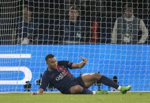 Mbappé ta cuminsa su despedida di Paris Saint-Germain cu su salida cada bes mas cerca