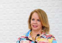 Prome minister Evelyn Wever-Croes: Rijkswet lo por habri e posibilidad pa proyectonan PPP