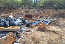 Mañan e siguiente Baki den Bario ta bay tuma luga den districto di Tanki Leendert