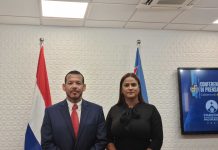 Minister Rocco Tjon: “Tur persona cu a tuma nota di algo of a señala algo cu no ta bay bon den un crèche, por meld”