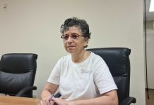 Proyecto “Caquetio, Africano, Europeano: Nos tur ta un famia” dialuna awor na Archivo Nacional Aruba