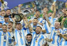 Argentina ta lider den ranking di FIFA en medio di scandal pa cantica racista