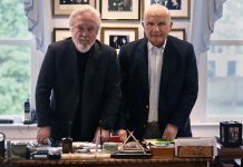 Dos reportero a purba ChatGPT y despues a demanda pa robo di nan trabao