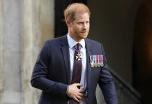 Prins Harry ta bisa cu su accion contra farandula Britanico a contribui na separacion di famia Real