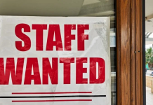 Aumento di presion laboral ta e consecuencia mas grandi di falta di personal, segun doñonan di trabao