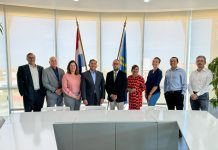 Minister Ursell Arends: “Nos no por sigui traha cu leynan cu ta obliga trahadonan traha ora nan largo den solo y cu temperatura halto”