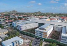 Specialistanan ta adverti di calidad di cuido di salud cu ta empeorando na Curaçao Medical Center