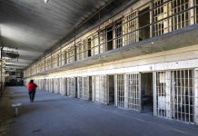 E prizon unda e asesinonan di ‘In Cold Blood’ a ser ehecuta pronto lo habri pa duna tour