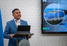 Minister Ursell Arends ta anuncia e siguiente paso den e transformacion di ex-dump Parkietenbos pa un parke solar