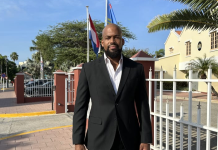 Hurista legislativo Carlos Guiamo: “Pa habri derecho di voto den exterior, mester haciel’e den un forma responsabel”