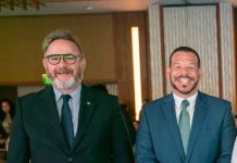 Rocco Tjon lo reuni cu director y instancianan di e carteranan di Glenbert Croes