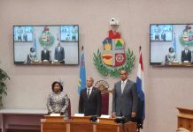 mr. Jurima A.R. Bryson huramenta como e prome Ombudsman di Aruba