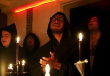 Chile: Tempel di Satanas ganando tereno mientras fe den religion tradicional ta debilita