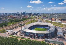 Feyenoord acusa di purba tapa asalto di un referee pa dos apoyante di club