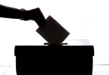 Biblioteca na Playa ta fungi como stemlokaal vota voto
