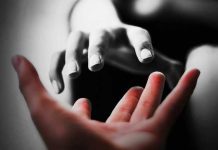 Human Rights Organization Curaçao a presenta plan di accion pa miho proteccion di migrante