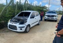 Polis a haya auto involucra den caso di hit & run cu consecuencia fatal na Pos Chiquito
