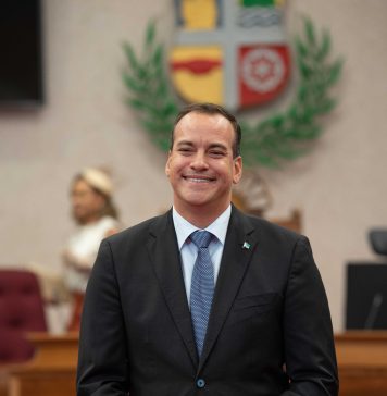 Gobierno ta aloca 5 miyon florin pa mehora salario di ambtenaarnan di rango mas halto