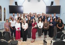 Exitoso encuentro cu studiantenan di Haagse Hogeschool y OGM di Universidad di Aruba riba e tema “Relacionnan den Reino”