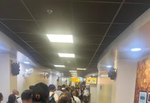 Filanan largo na aeropuerto ta subraya falta di preparacion pa fluho halto di pasahero den high season