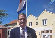 Formateurs ontmoeten gouverneur van Aruba: Futuro en AVP bereiken basisakkoord; volgende fase is de verdeling van ministeries