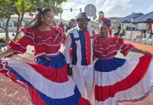 Republica Dominicana cu ceremonia solemne a conmemora 181 aña di Independencia
