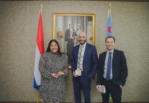 Aruba ta recupera grado di inversion for di agencia Fitch Ratings