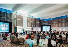 Facultad di turismo di Universidad di Aruba ta celebra 20 aña; Experiencia unico, refleho propio y habilidadnan critico crucial pa futuro di turismo