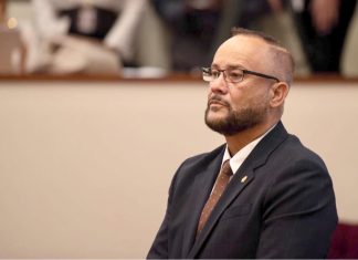 Pa evita persecucion: OM ta ofrece De Meza e posibilidad pa paga suma di placa