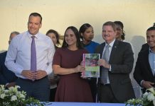 Un maneho economico inclusivo na beneficio di tur ciudadano ta prioridad pa Gabinete AVP-FUTURO