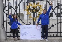 Slovaconan ta protesta contra un ley cu por trece daño na gruponan no gubernamental